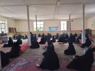 برگزاری اردوی جهادی بسیج جامعه زنان سپاه فتح در منطقه سرآبتاوه/ از توزیع بسته های معیشتی تا برگزاری کارگاه آموزشی