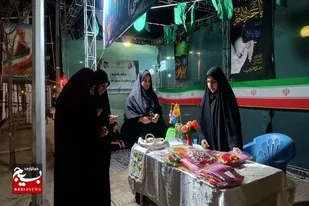 برپایی موکب پایگاه عادله حوزه حضرت خدیجه(س) درتجمعات شبانه خیابان دانشگاه