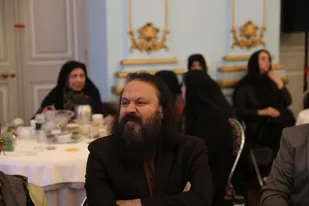 مصاحبه کوروش زارعی به مناسبت روز قشر بسیج هنرمندان