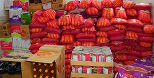 توزیع 800 بسته حمایتی توسط سازمان تبلیغات ایلام در روز مبعث