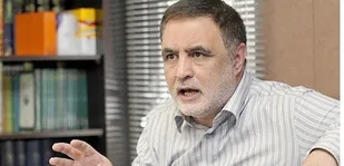 جهانگیری گزارش عملکرد به مردم بدهد/ دولت فرار به جلو نکند