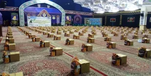 توزیع ۱۴۳۸ بسته غذایی در میان نیازمندان کاشانی