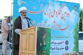 نماینده ولی‌فقیه در سمنان: ادامه راه شهدا، رمز ایستادگی در برابر استکبار جهانی