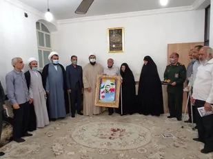 شهرستان دشتستان ۱۱ شهید روحانی تقدیم نظام و انقلاب کرده است