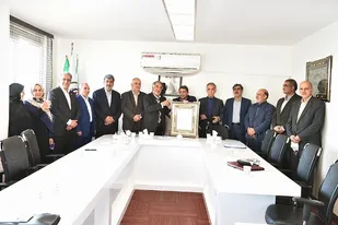 قدردانی رئیس مجمع خیرین، از زحمات رئیس سابق بهزیستی کشور/ قبادی دانا:به تاسی از "شهید سلیمانی" خدمت کردم