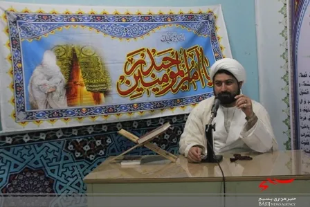 آماده کردن جامعه برای غیبت از کار های مهم امام هادی(ع) بود