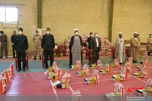 بیش از 1000 بسته معیشتی بین نیازمندان شاهین شهر