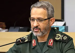 دفاع مقدس، بصیرت یک ملت بود/ جوان&zwnj;های دفاع مقدس در اوج مظلومیت، مردانه ایستادند/ بر روی همین عبارت جوان انقلابی بمانید