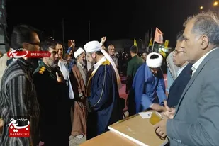میز خدمت جهادی ادارات در میان مردم محمدآباد برپا شد