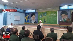 غفلت از فضای مجازی، فاصله ما با نسل نوجوان را افزایش داده است