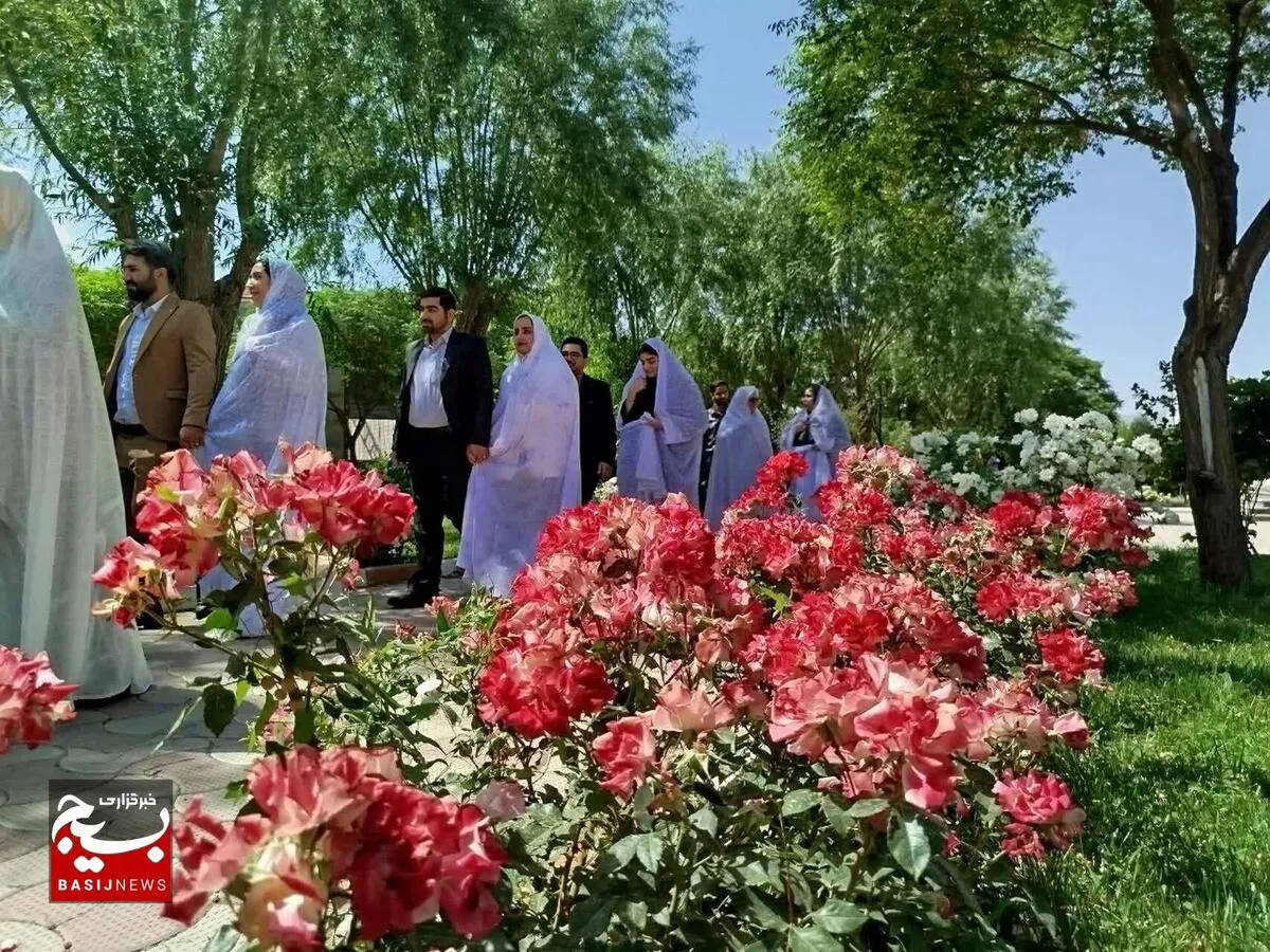 جشن ازدواج دانشجویی ۵۰ زوج بروجردی 