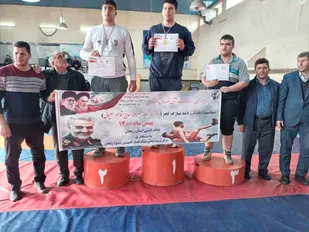 مسابقات کشتی قهرمانی بسیج در زنجان برگزار شد+تصاویر