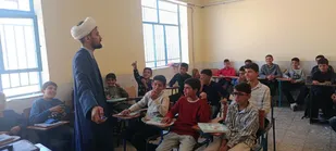 حضور جهادی طلاب در مدارس سردشت لردگان + عکس