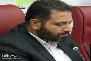 همه مداحان از ظرفیتهای مداحی در زمینه جهاد تبیین بهره گیرند