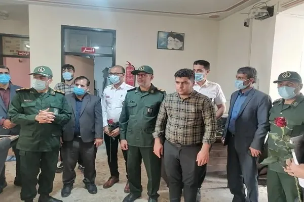 تجلیل از کادر درمان بیمارستان، ولی عصر (عج) کازرون انجام شد