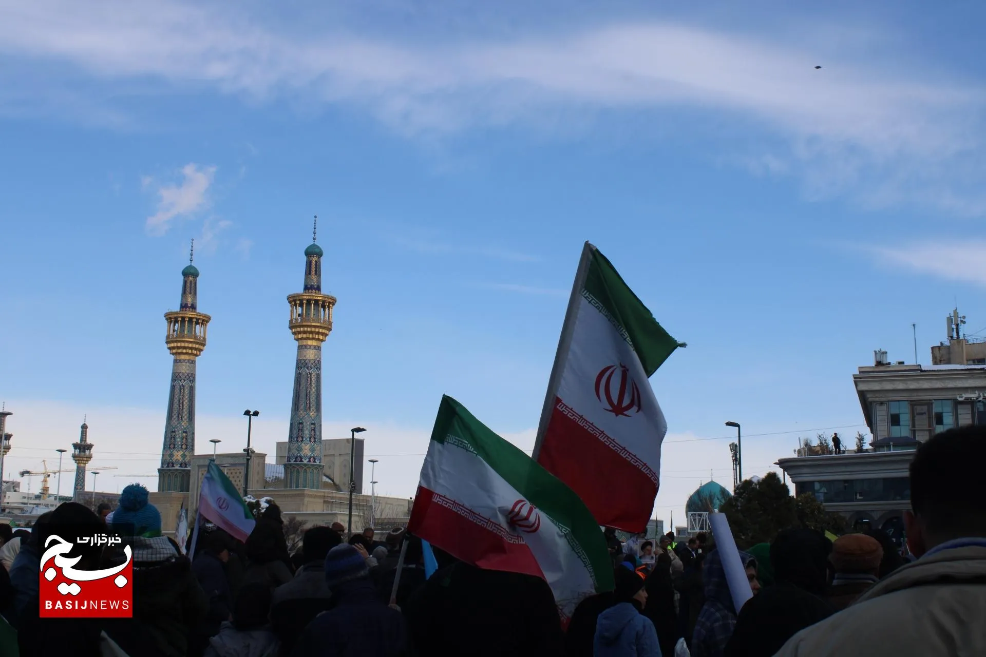 تجدید پیمان مردم ولایت‌مدار مشهد در چهل‌وششمین سالگرد پیروزی انقلاب اسلامی + عکس