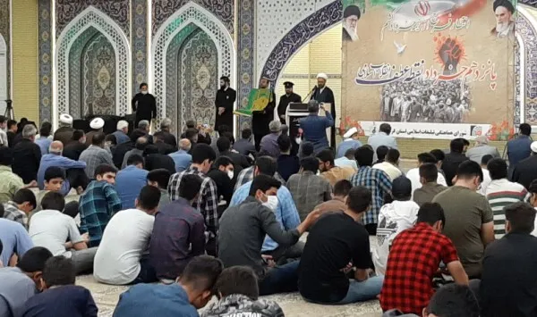 دوراندیشی و صلابت امام(ره) در وجود رهبر معظم انقلاب تجسم یافته است