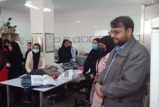 تجهیز آزمایشگاه دبیرستان رسالت بیرجند توسط سازمان بسیج علمی و پژوهشی استان