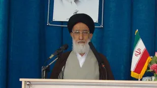 امروزه پیروان اسلام لازم است که سیره و رفتار پیامبر (ص) را با دقت بررسی کنند