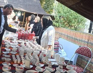 سفره فرهنگ ایلام در قلعه والی گسترده شد؛ نان، سنت، طعم