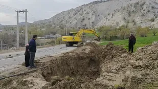 شکستگی خط انتقال اصلی آب &laquo;ملکشاهی&raquo; با کمترین زمان قطعی رفع شد