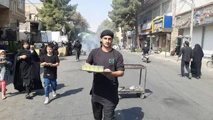 پذیرایی پیشوایی ها از زائران رضوی در سالروز شهادت امام رضا(ع)