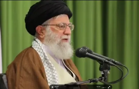 اگر توان دفاعی مان کم شود، دشمن به ما حمله می کند
