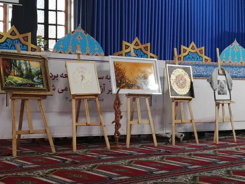 آزادی زندانیان با هنر/ فروش آثار هنری برای کمک به جرائم غیر عمد توسط بسیج هنرمندان سپاه کربلا