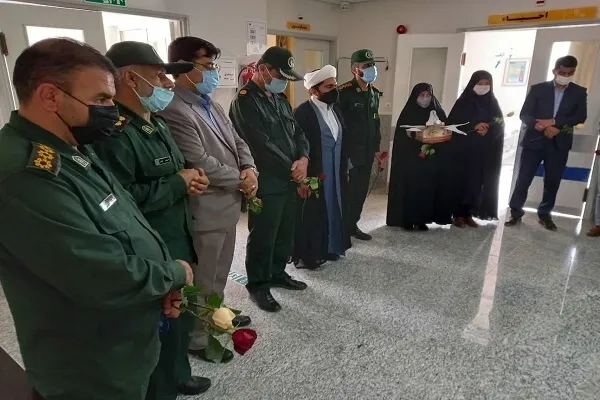 تجلیل از پرستاران و کادر درمان در شهر بیضا