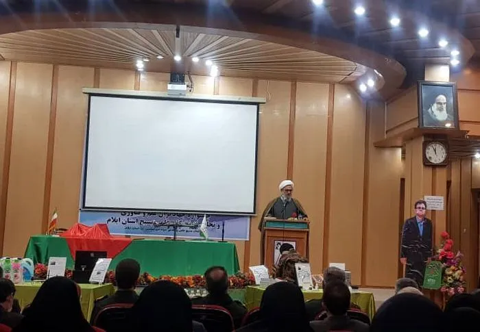 ایران در تولید علم پنجه در پنجه استکبار قرار دارد