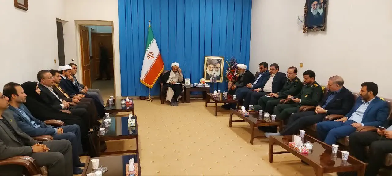 دیدارشورای سازمان بسیج حقوقدانان استان ایلام با امام جمعه استان
