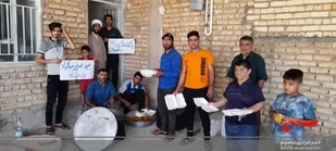 پخت غذای نذری در بخش منج