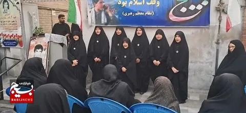 آیین آبروی محله و تجلیل و تقدیر از خانواده شهید رضوانی برگزار شد