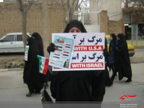 حضور پرشور بسیجیان حوزه مقاومت بسیج فاطمیه میلاجرد در راهپیمایی ۲۲ بهمن