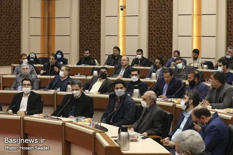 نشست مدیران رسانه با رئیس سازمان بسیج