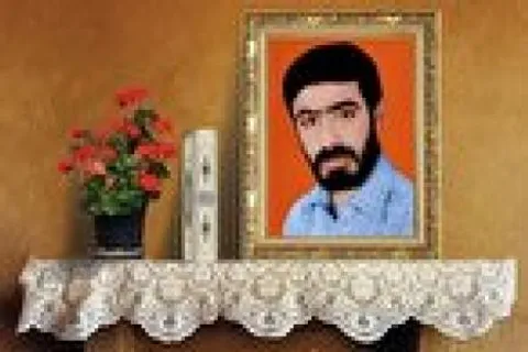 برادران و دوستان دفاع مقدس را فراموش نکنند