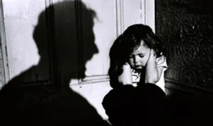 تبعات کودک تنبه شده در مهد کودک/ سالم تحویل گرفتن کودک شرط سالم بودن مهدکودک نیست