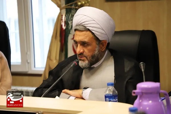 زمانی که خود را بدهکار انقلاب بدانیم رشد خواهیم کرد