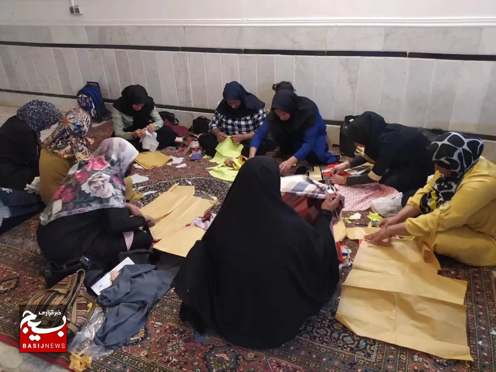 ایجاد اشتغال برای زنان بی سرپرست در کارگاه خیاطی