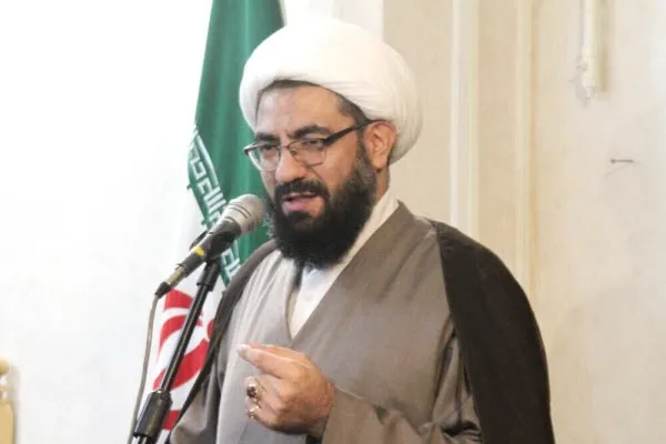 مشکلات اقتصادی نباید ما را از فرهنگ غافل کند