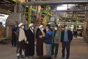 بازدید امام جمعه و مسئولین سپاه شاهرود از کارخانه شکر+ تصاویر