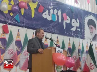 کلید حل مشکلات کشور در پاستور و بهارستان است