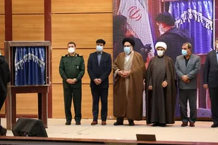 نماهنگ سرود" عزیز ملت " در یاسوج رونمایی شد