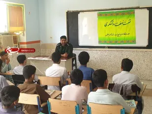 نشست روشنگری در مدرسه فارابی بخش پلان برگزار شد