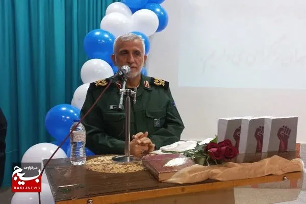 رونمایی کتاب یک کار بسیجی‌وار و ماندگار است