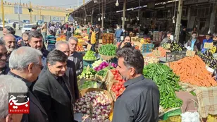 بازدید معاون استاندار و فرماندار مشهد از مراکز پخش کالاهای اساسی