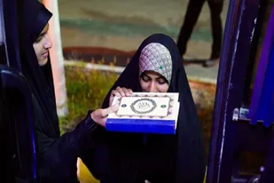 ۱۴۰ دانشجوی دانشگاه علوم پزشکی اهواز عازم عتبات عالیات شدند