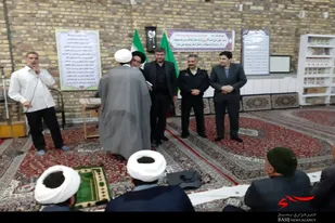 حضور امام جمعه و فرماندهان سپاه و انتظامی اسدآباد در مسجد موسی بن جعفر(ع)