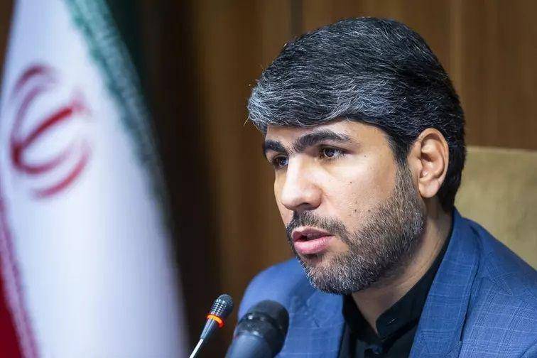 قدردانی از مواضع مقتدرانه رئیسجمهور در سازمان ملل/ امامشناسی و دشمنشناسی، دو بالِ پرواز یک ملت قدردانی از مواضع مقتدرانه رئیسجمهور در سازمان ملل/ امامشناسی و دشمنشناسی، دو بالِ پرواز یک ملت