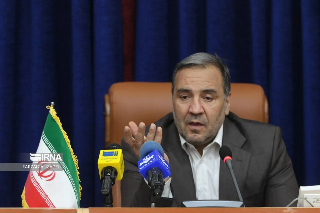 تزریق نشاط و شادی معنوی با تبیین دستاورد‌های انقلاب به جامعه